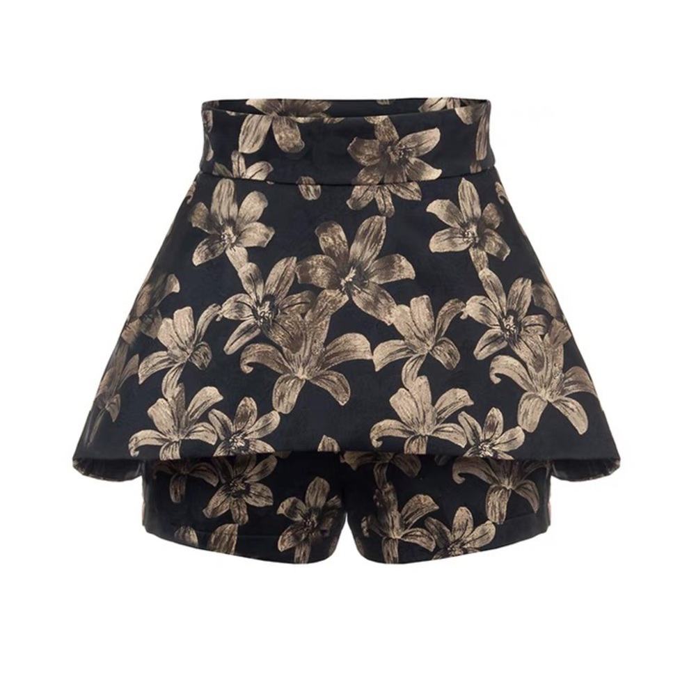 Women shorts